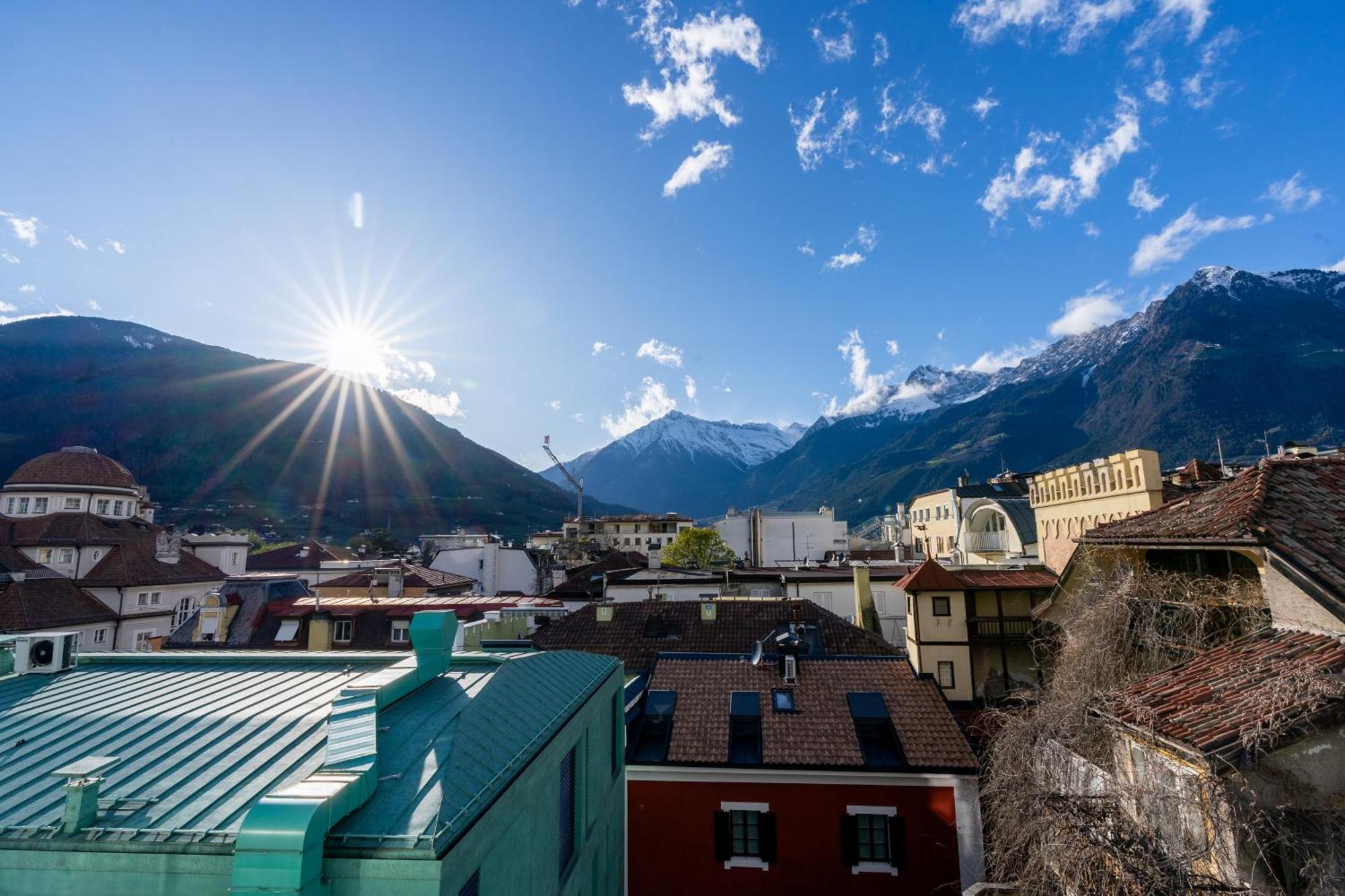Ausblick Kleinjuwel Mit Panoramablick + Garage Apartment Merano Exterior photo