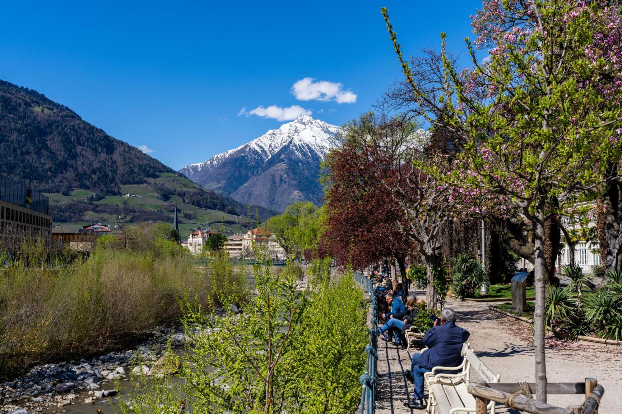 Ausblick Kleinjuwel Mit Panoramablick + Garage Apartment Merano Exterior photo